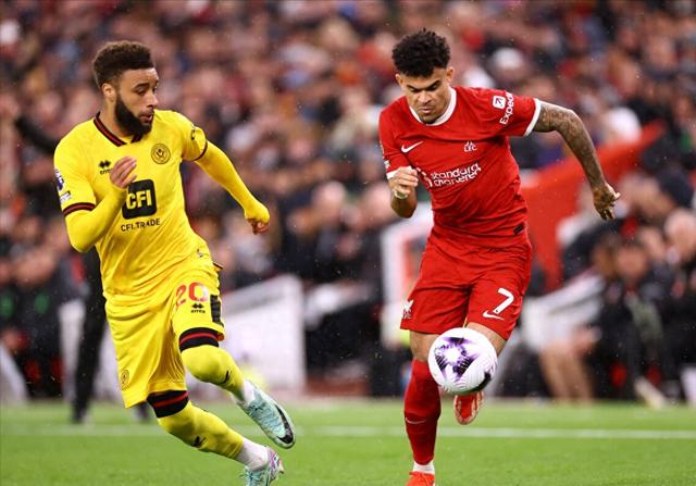 赛季冠军归属悬念，球迷火热期盼结果的简单介绍