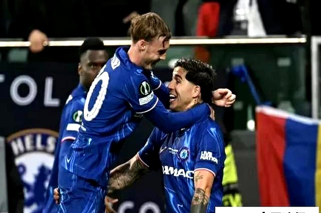 aoa体育-西班牙足坛豪门集结，谁能登顶联赛榜首？的简单介绍