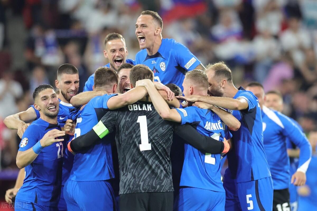 克罗地亚大胜斯洛文尼亚，小组领跑