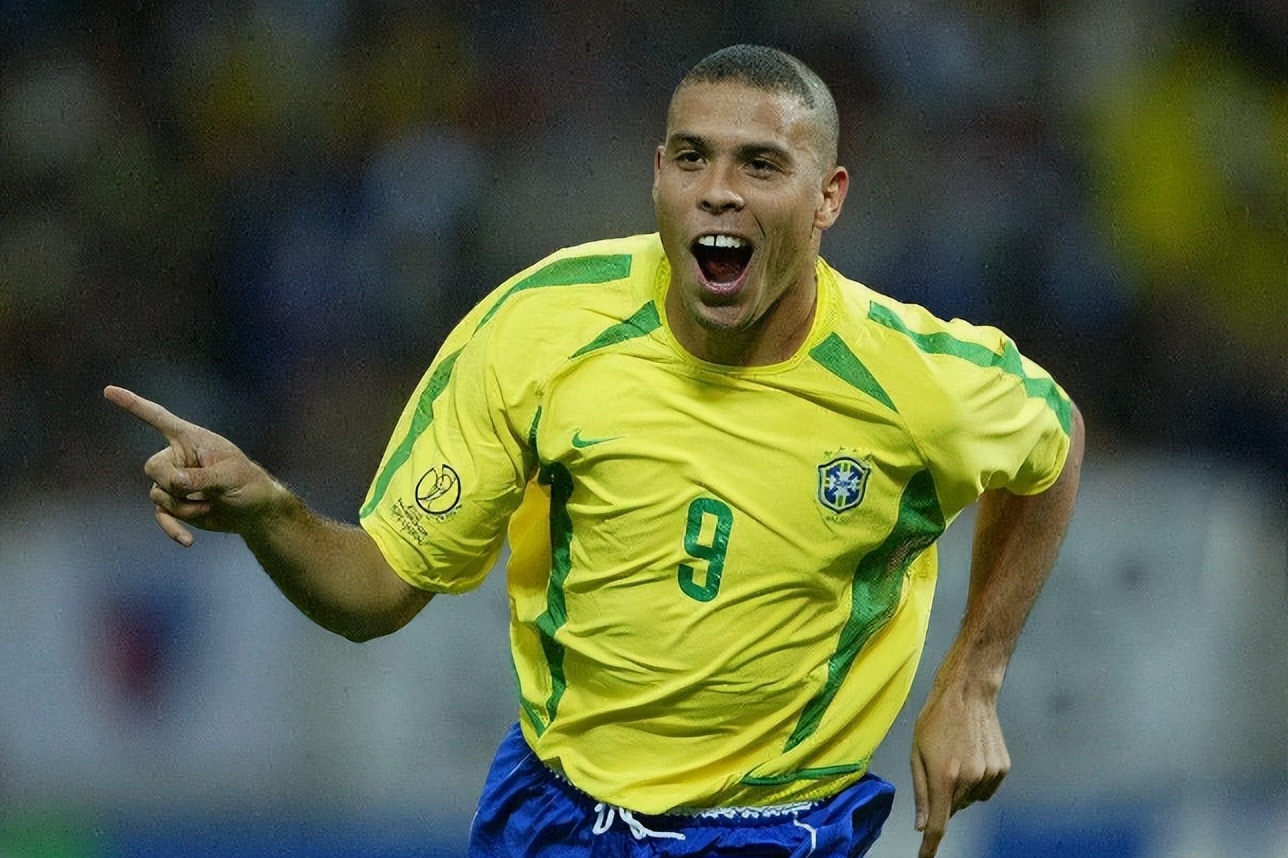 包含欧洲名将成为球队核心，带领球队前进的词条