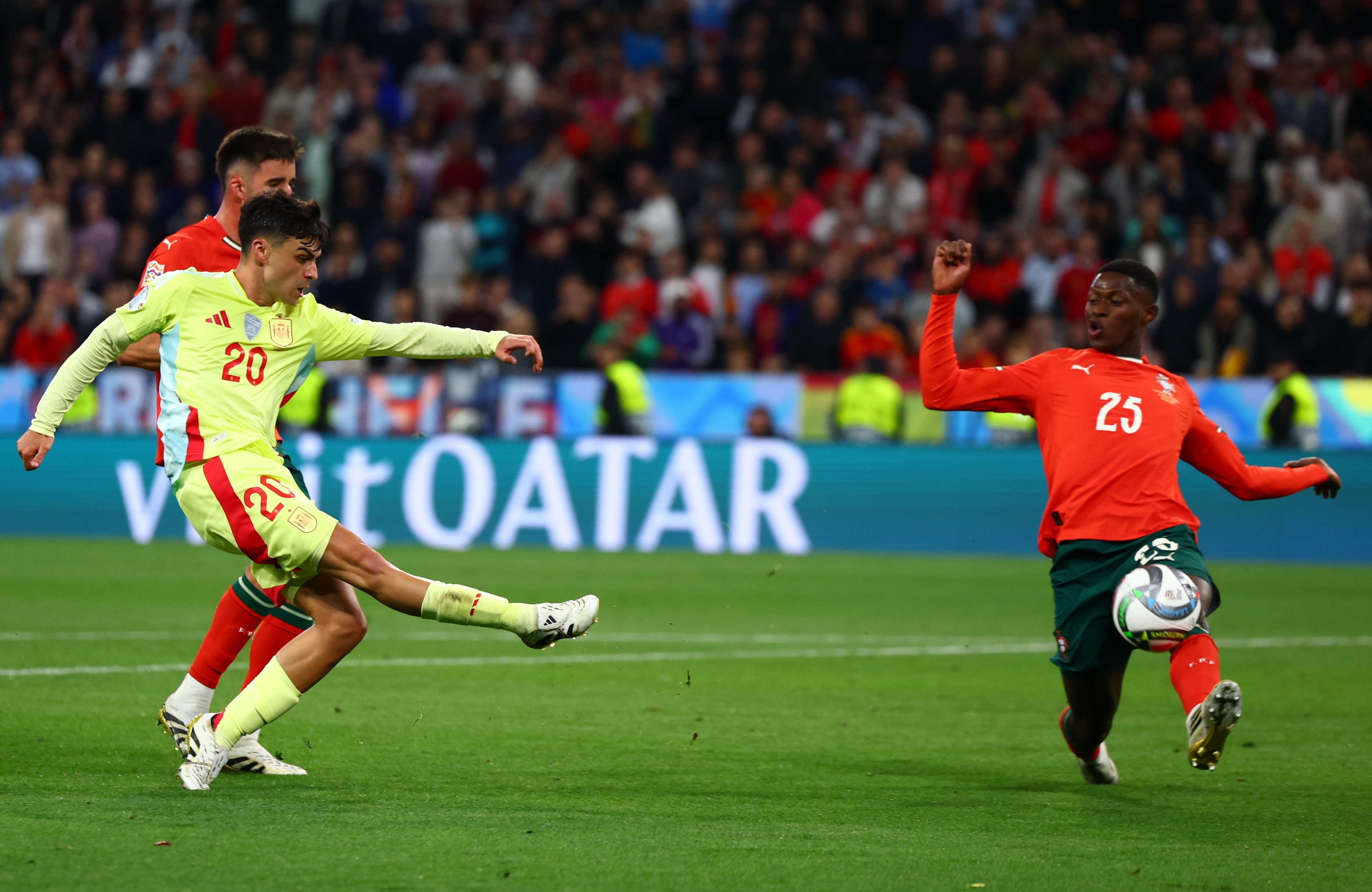 aoa体育教练-葡萄牙射手在西甲首秀大放异彩