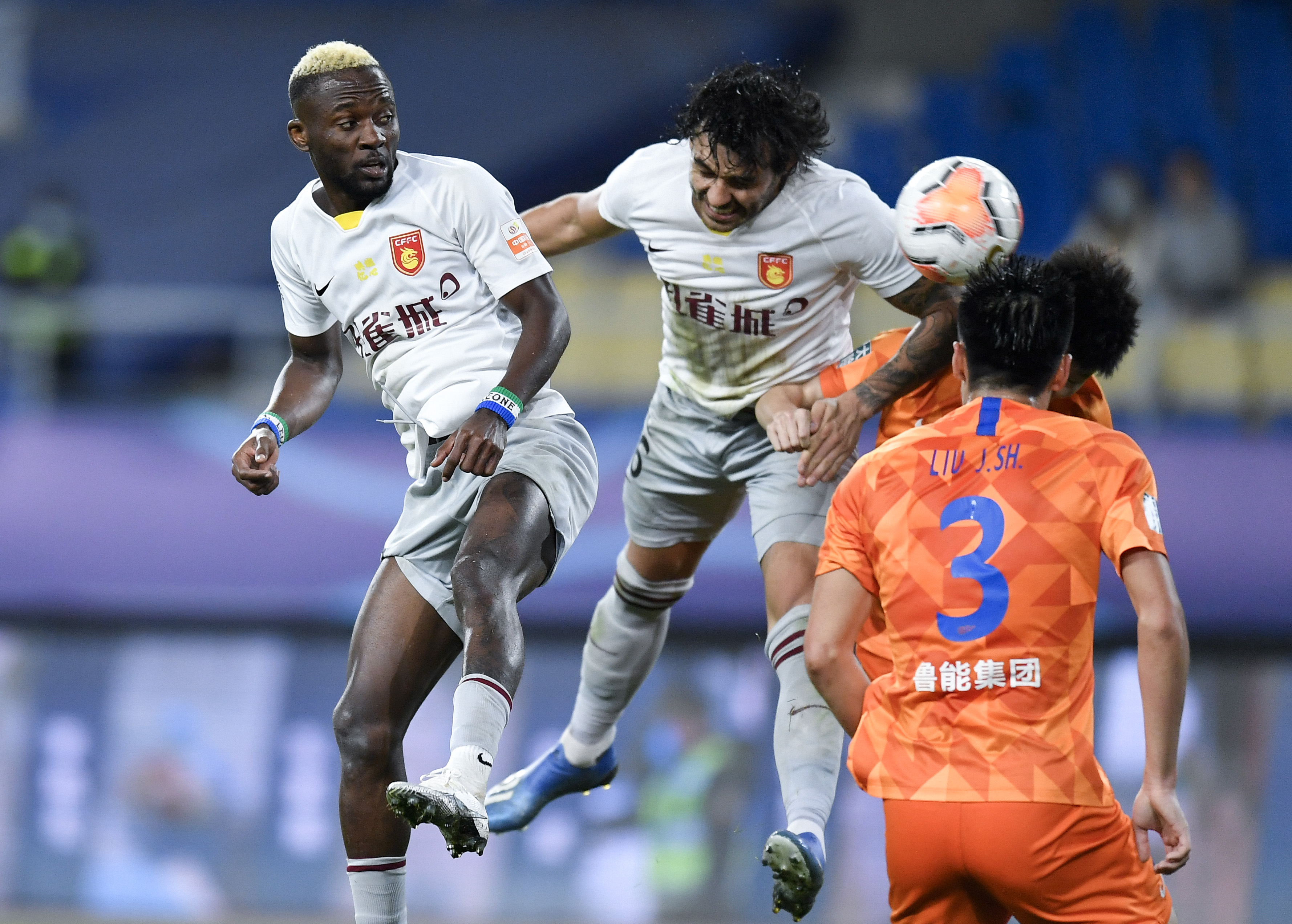 aoa体育新闻-河北华夏幸福对阵山东鲁能，激情角逐取胜的简单介绍